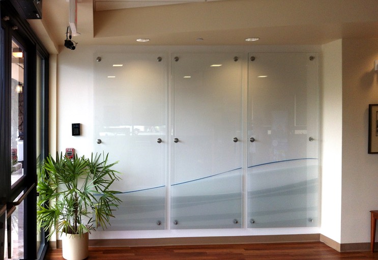 BOH wall glass panels••