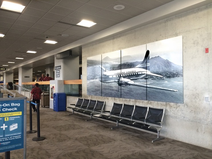 Hawaiian Airlines Terminal Display4•