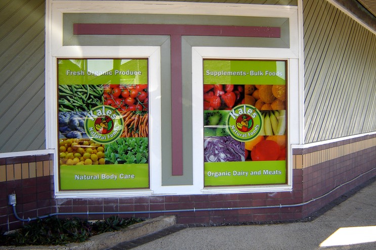 Kale's Natural Foods Windows 5•