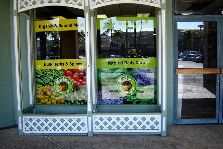 Kale's Natural Foods Windows 4•