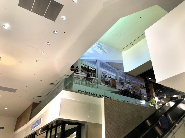 Pearlridge Center Upper Foodcourt Barricade Installed3•••